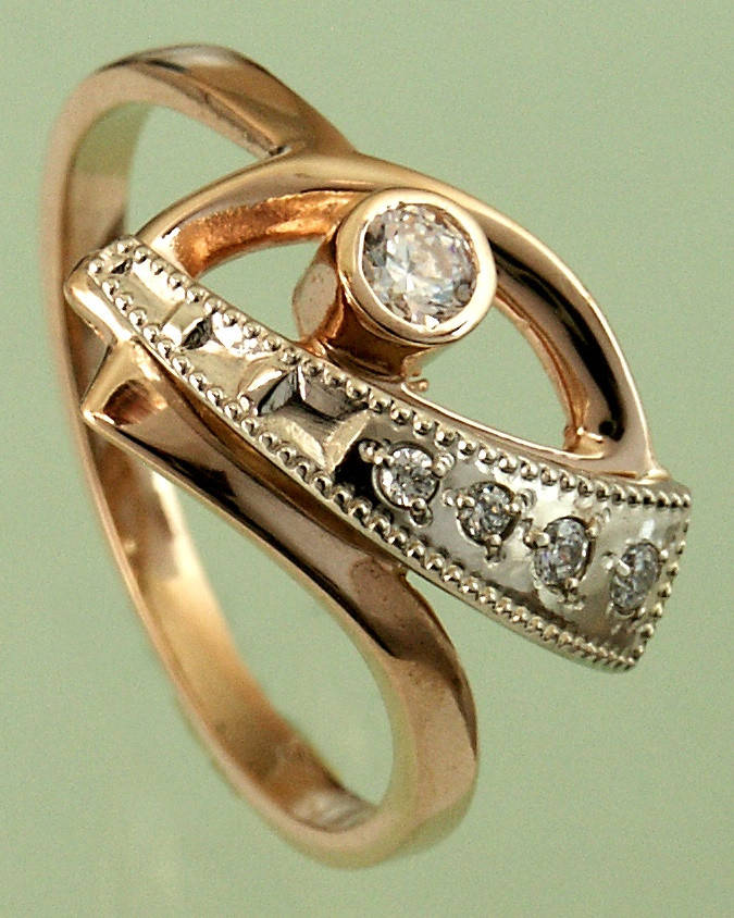 

Золотий перстень з цирконом