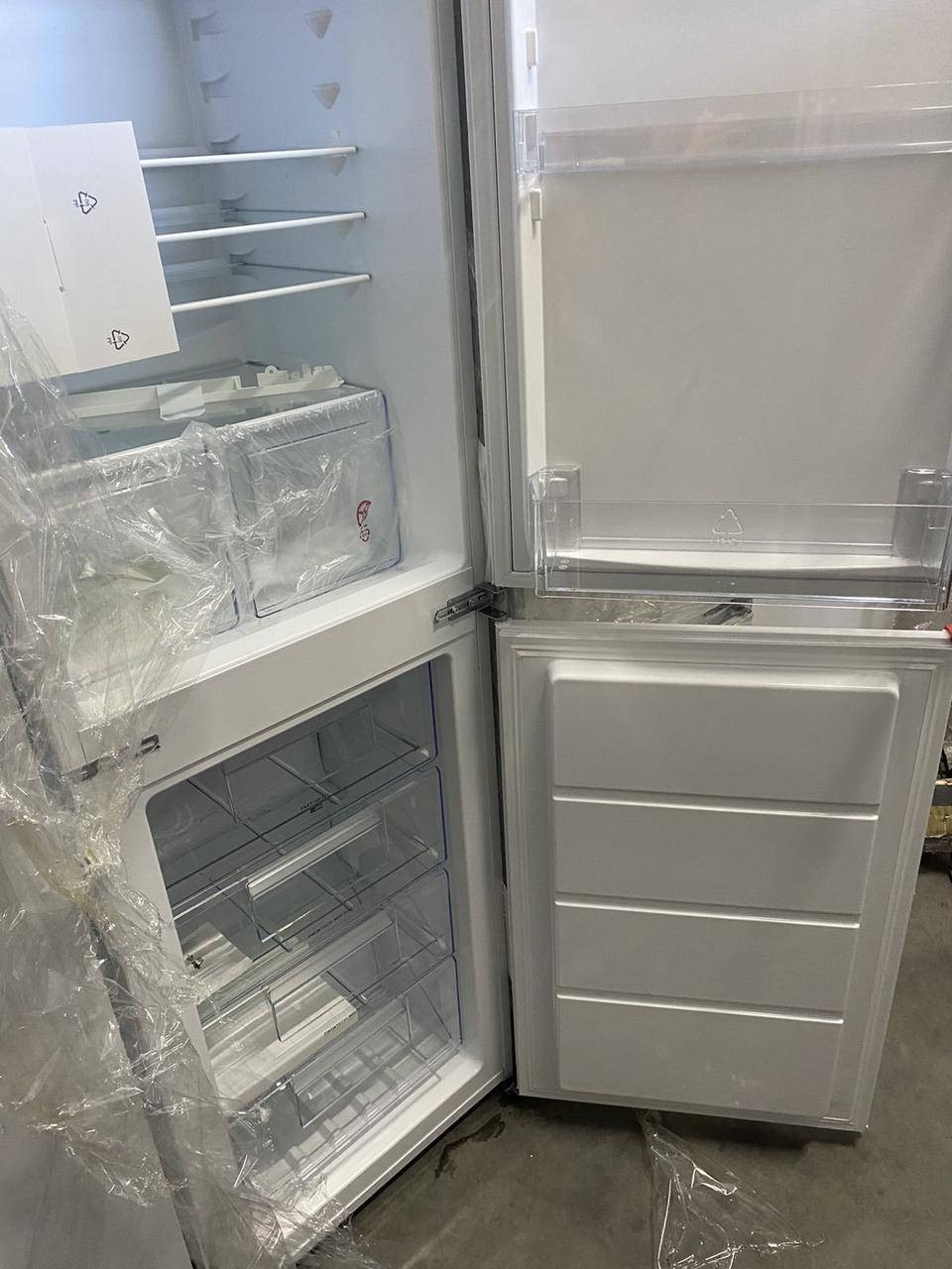 

НОВЫЙ Холодильник Zanussi ZNNN18FS5 встраиваёмый вбудований Італія 22