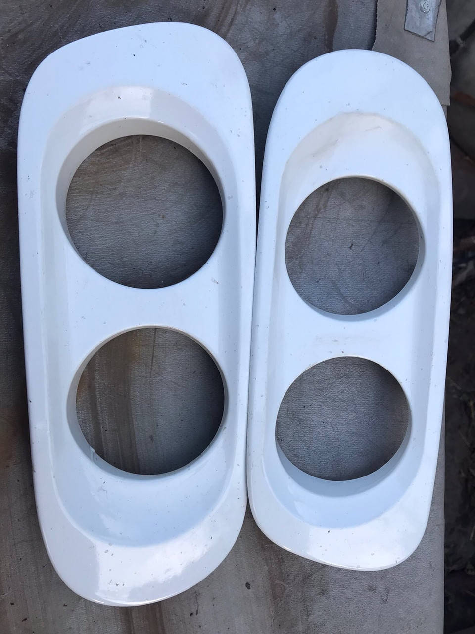 

Окуляры на противотуманные фары DAF XF, Белый