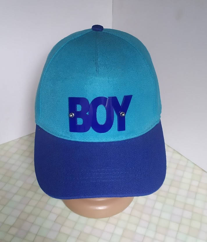 

Стильная синьо-блакитна кепка, Голубой