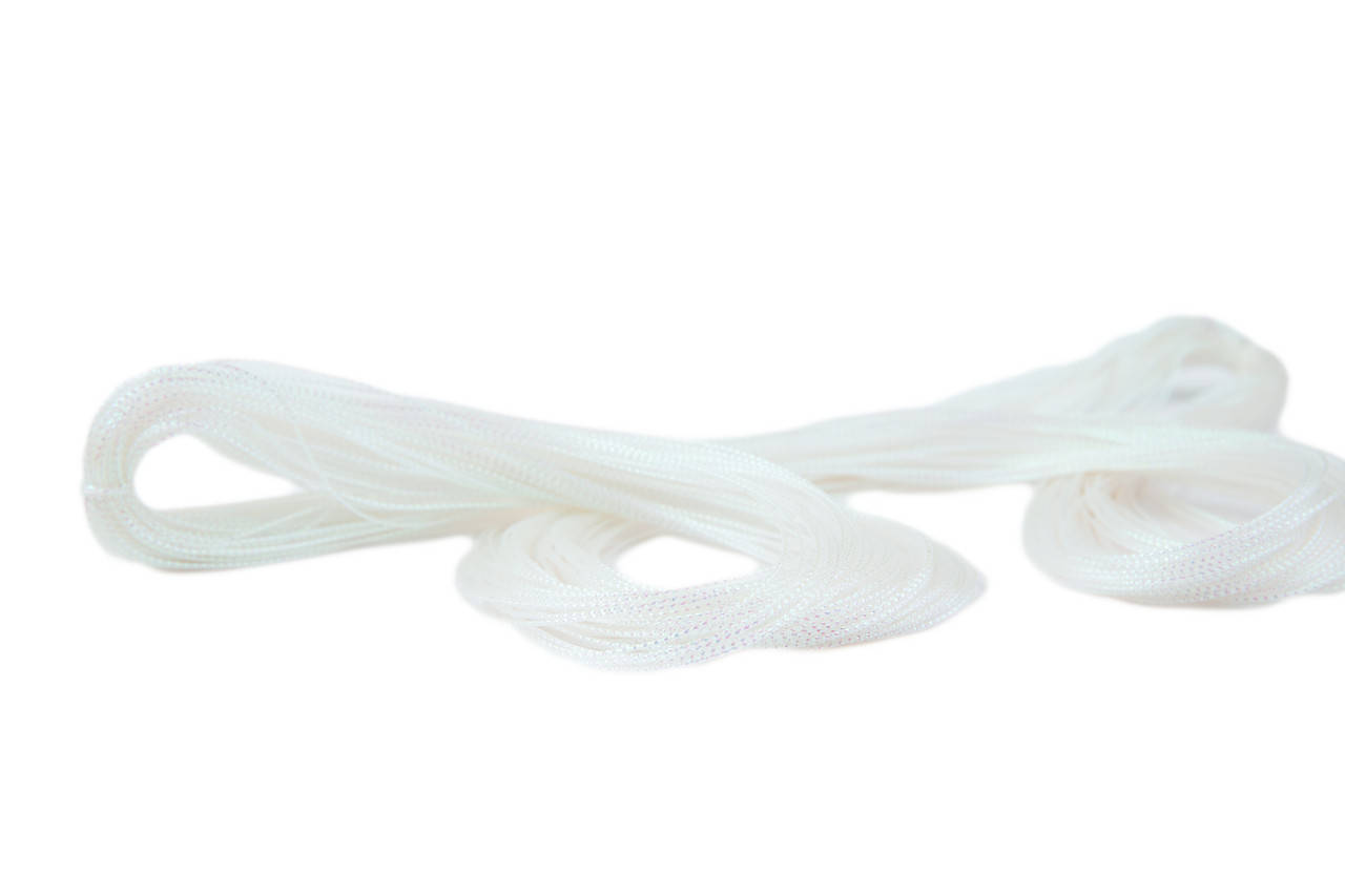 

Шнур декоративный перламутровый1 мм, Белый