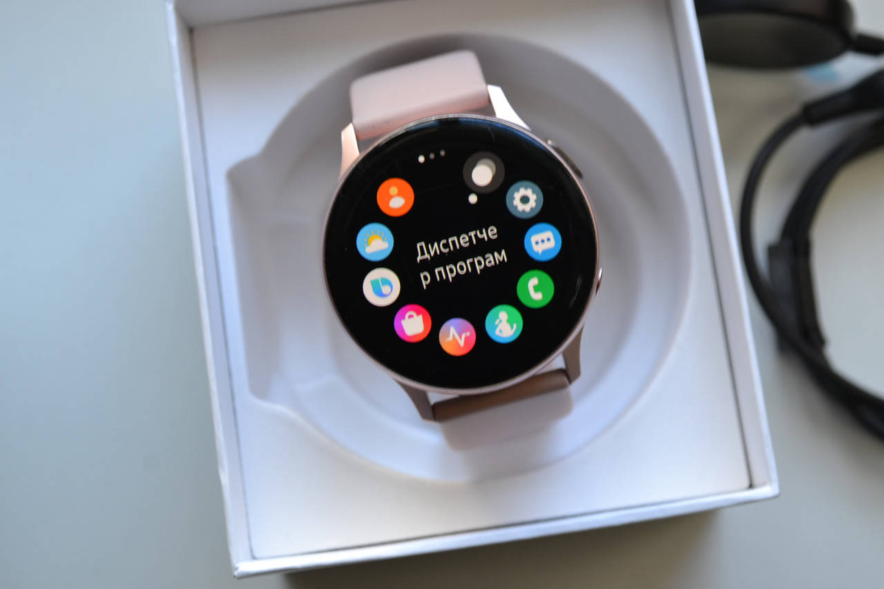 

Смарт-годинник Samsung Galaxy Watch Active 2 40mm Pink Gold SM-R830 Оригінал!