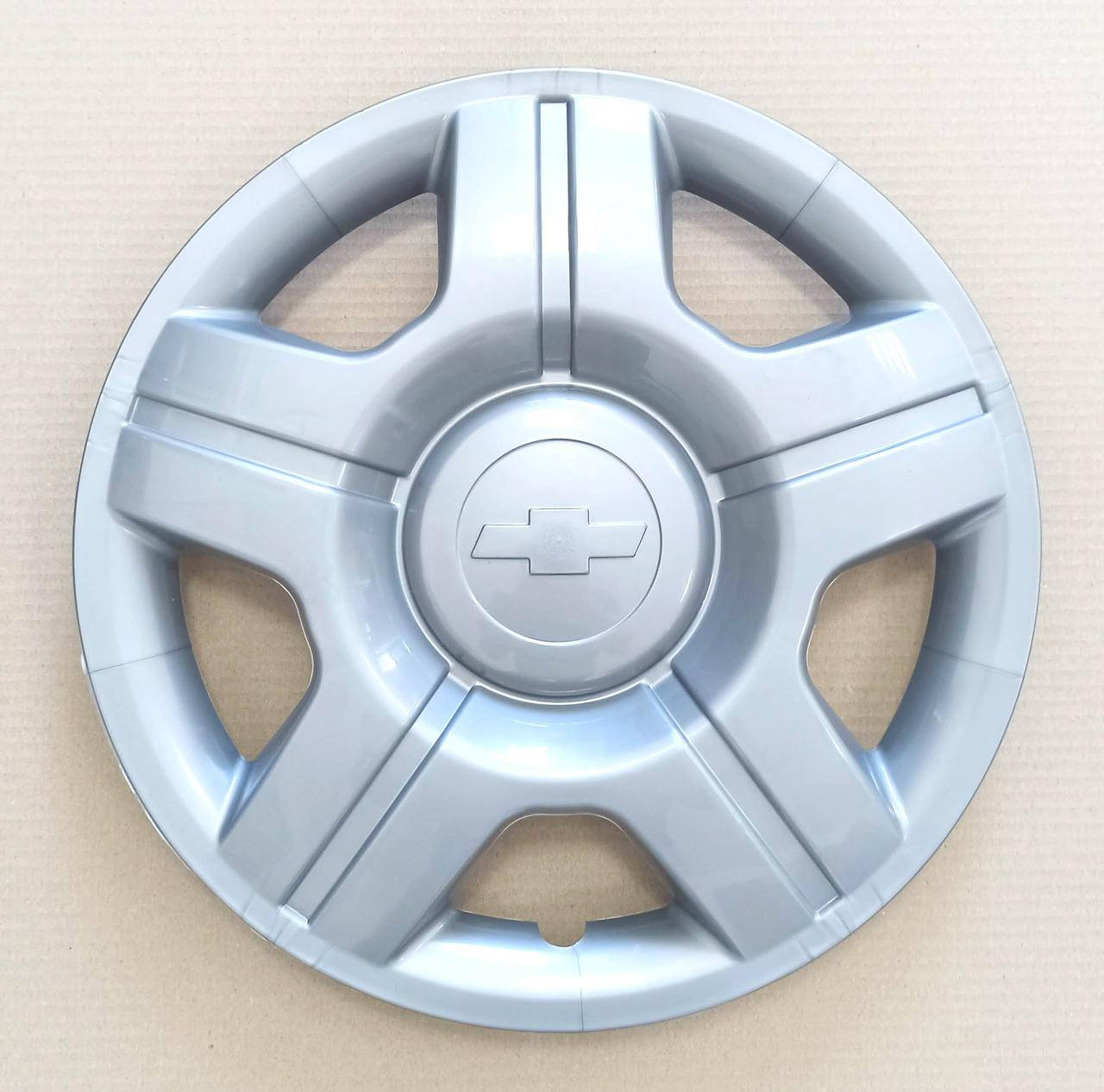 

Колпаки R14 Chevrolet Серые универсальные Р14