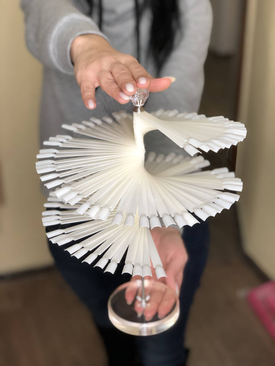 

Палитра на штативе (Типсы) 120 шт 12,5 см белые