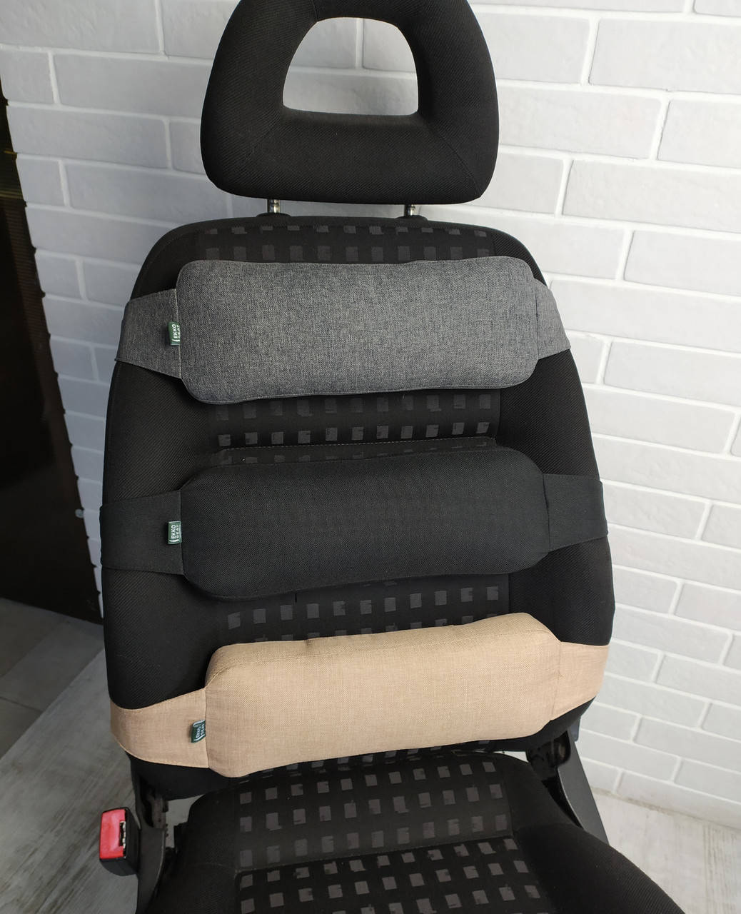 

Поясничный упор для спины в авто. Универсальный. EKKOSEAT. Черный и другие.