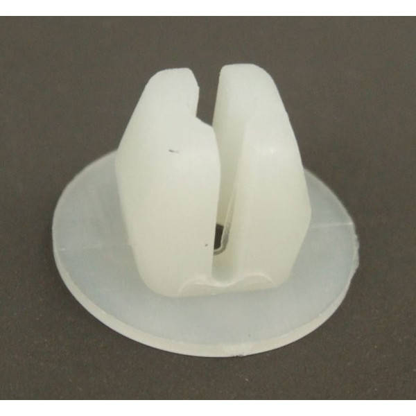 

Гайка Toyota отв.9.0*9.0 шл.17.0 OEM: 90189-06006