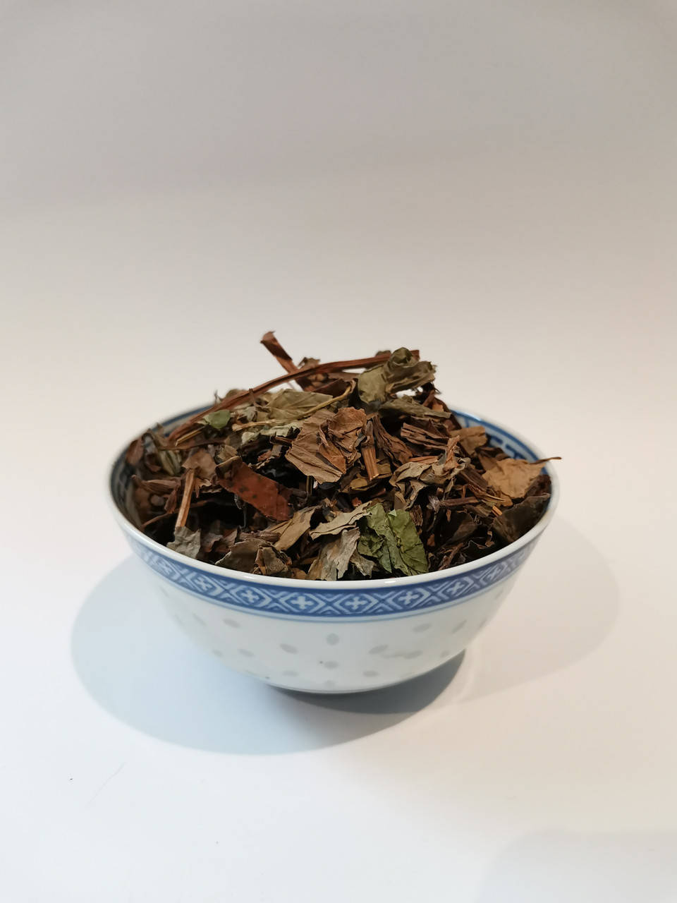 

Хауттюйния Сердцевидная (Houttuynia cordata) сушеная 100 грамм