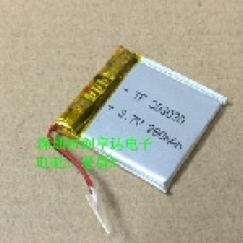 

Литий-полимерный аккумулятор 3*30*30mm (Li-ion 3.7В 210мА·ч)
