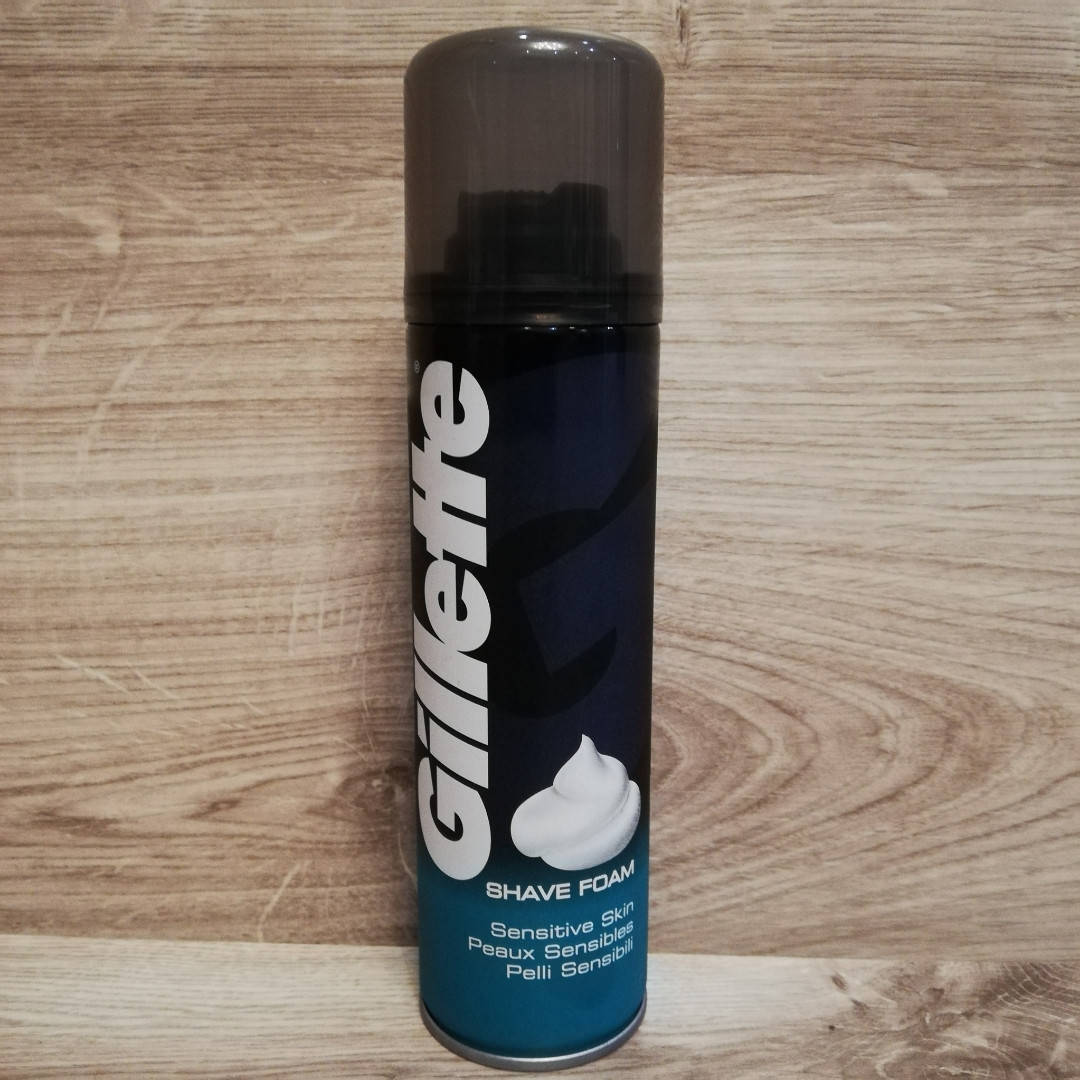 

Пена для бритья Gillette Sensitive 200 ml
