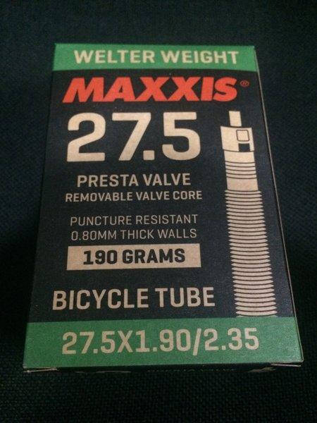 

Камера Maxxis 27.5x1.90/2.35 Welter Weight (Presta)