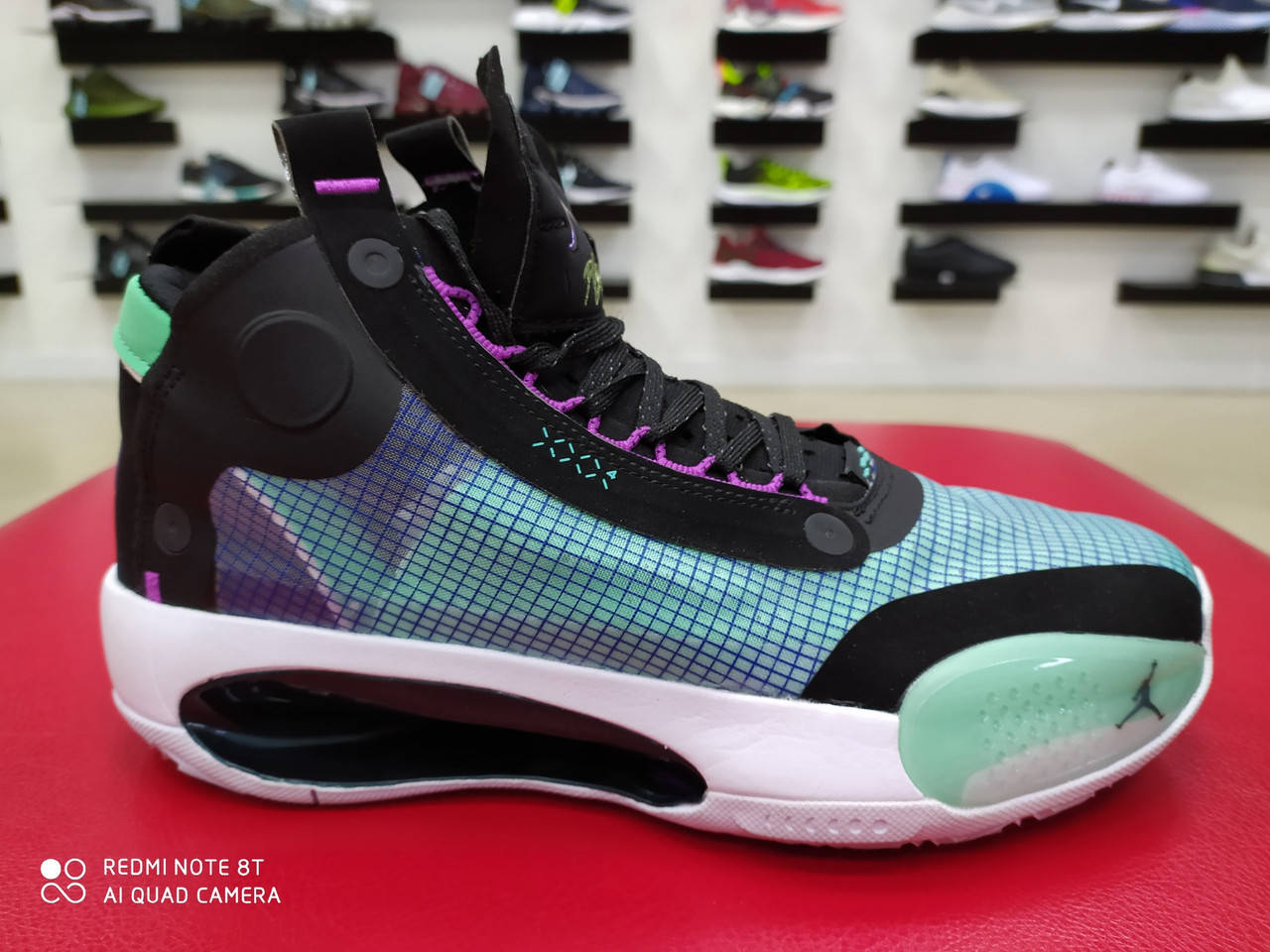 

Кроссовки мужские баскетбольные Jordan 34