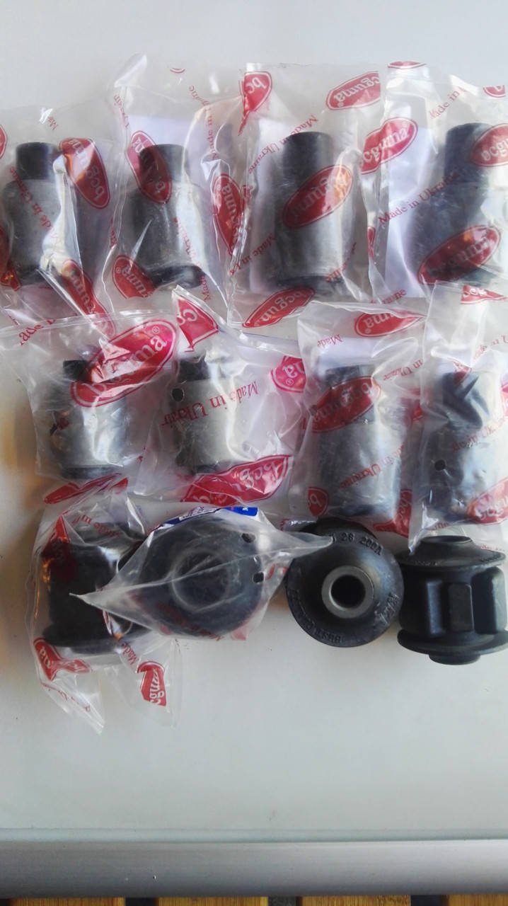 

Комплект сайлентблоков задней подвески Mazda Premacy CP 1999 2000 2001 2002 2003 2004 2005