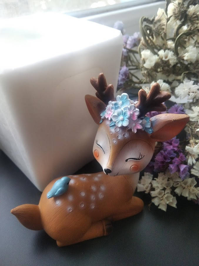 

Силиконовый молд 3 д Олениха с птичкой