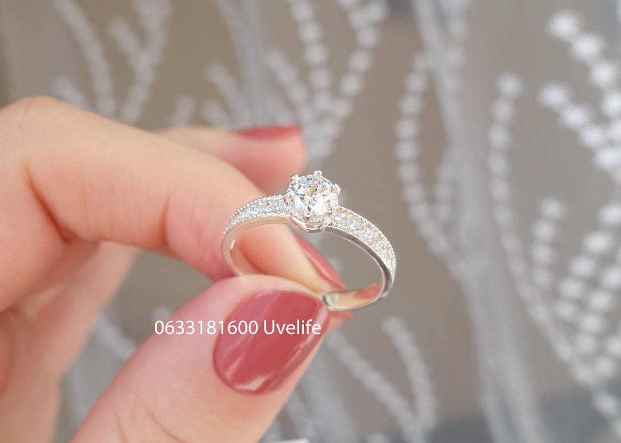 

Кольцо Люкс из серебра 925