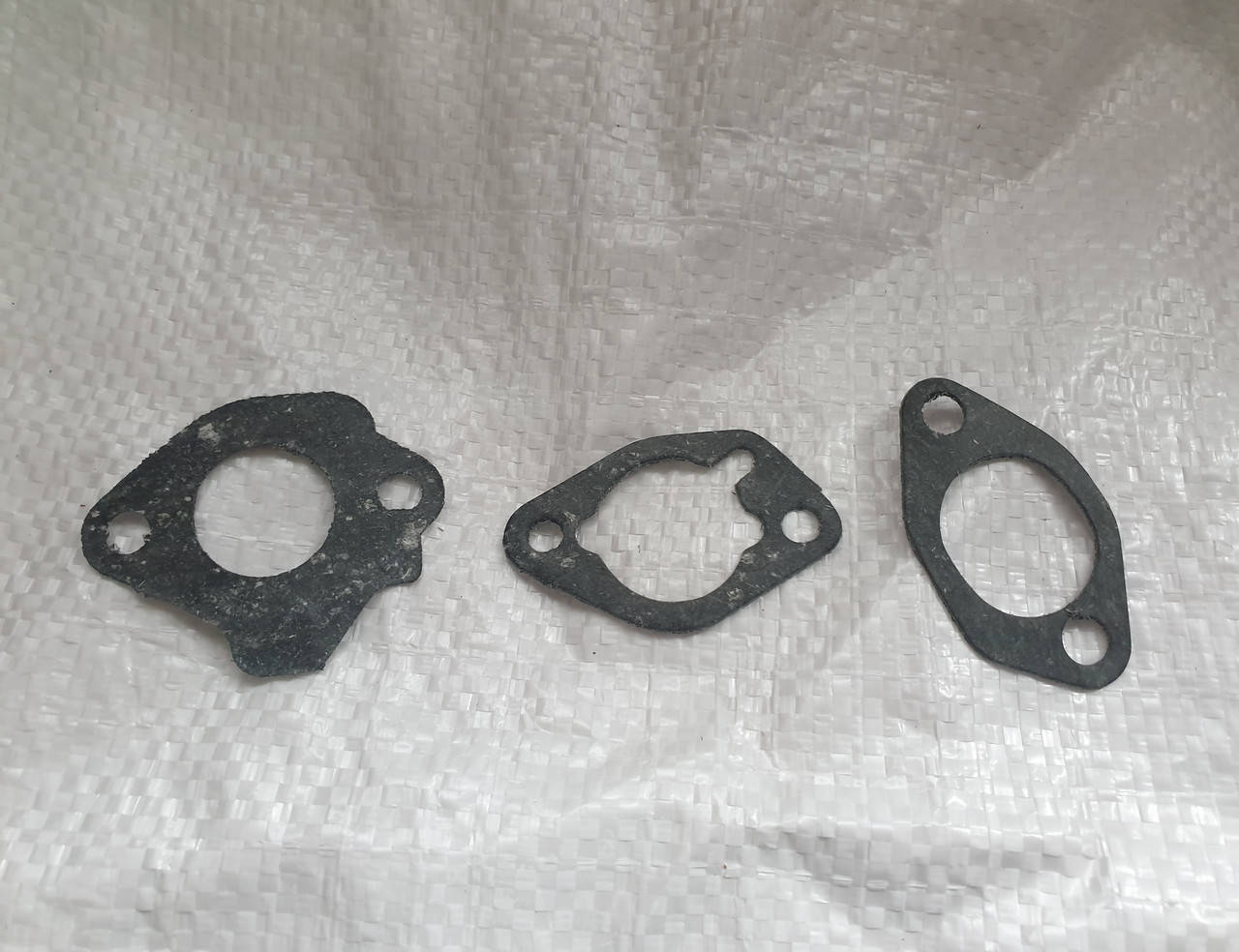 

Subaru EX17/EP16/EP17/EX21 двигатель прокладки карбюратора