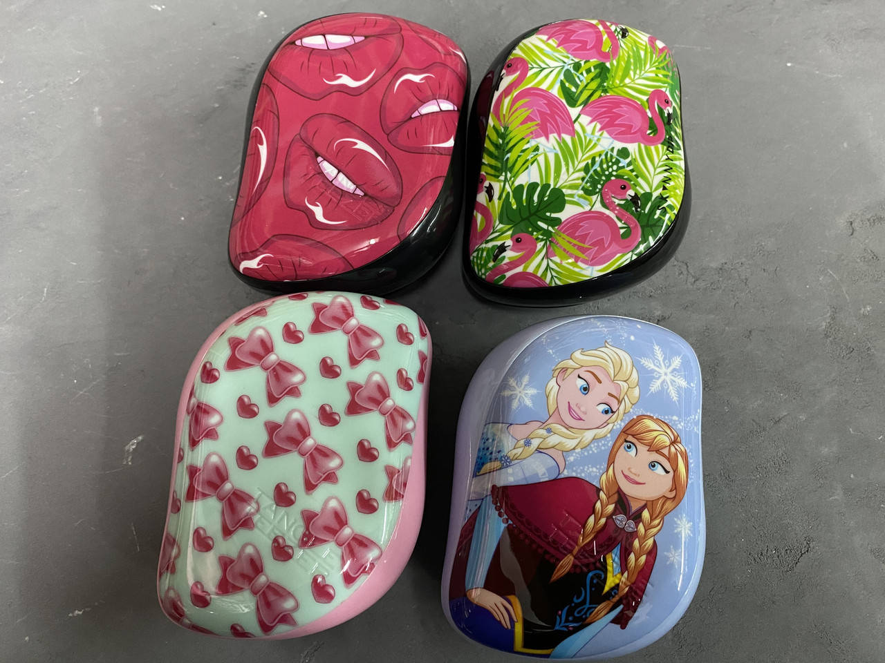 

Расчёска для волос с принтом без ручки