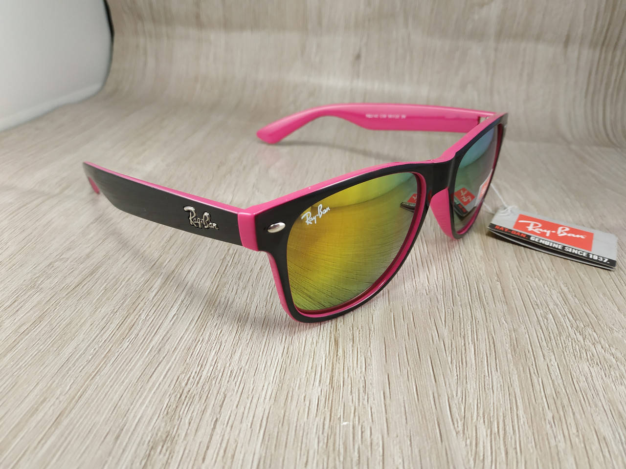 

Солнцезащитные очки Ray Ban Wayfarer - розовые зеркальные, Розовый