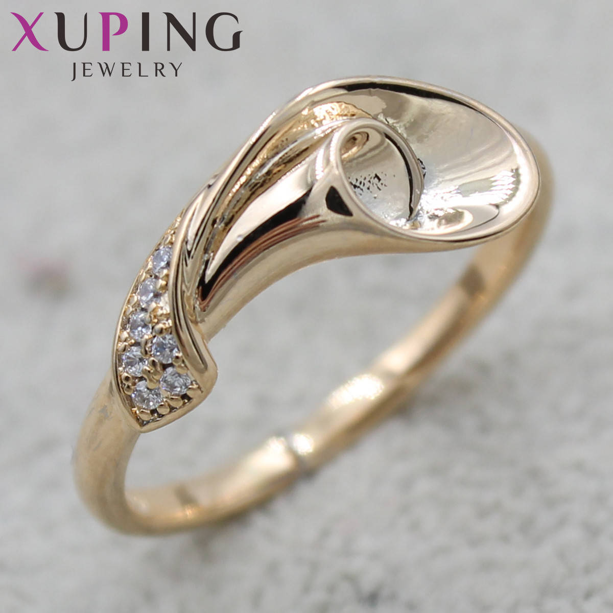

Колечко золотистое тонкое Xuping Jewelry трубочка со стразами медицинское золото 18K
