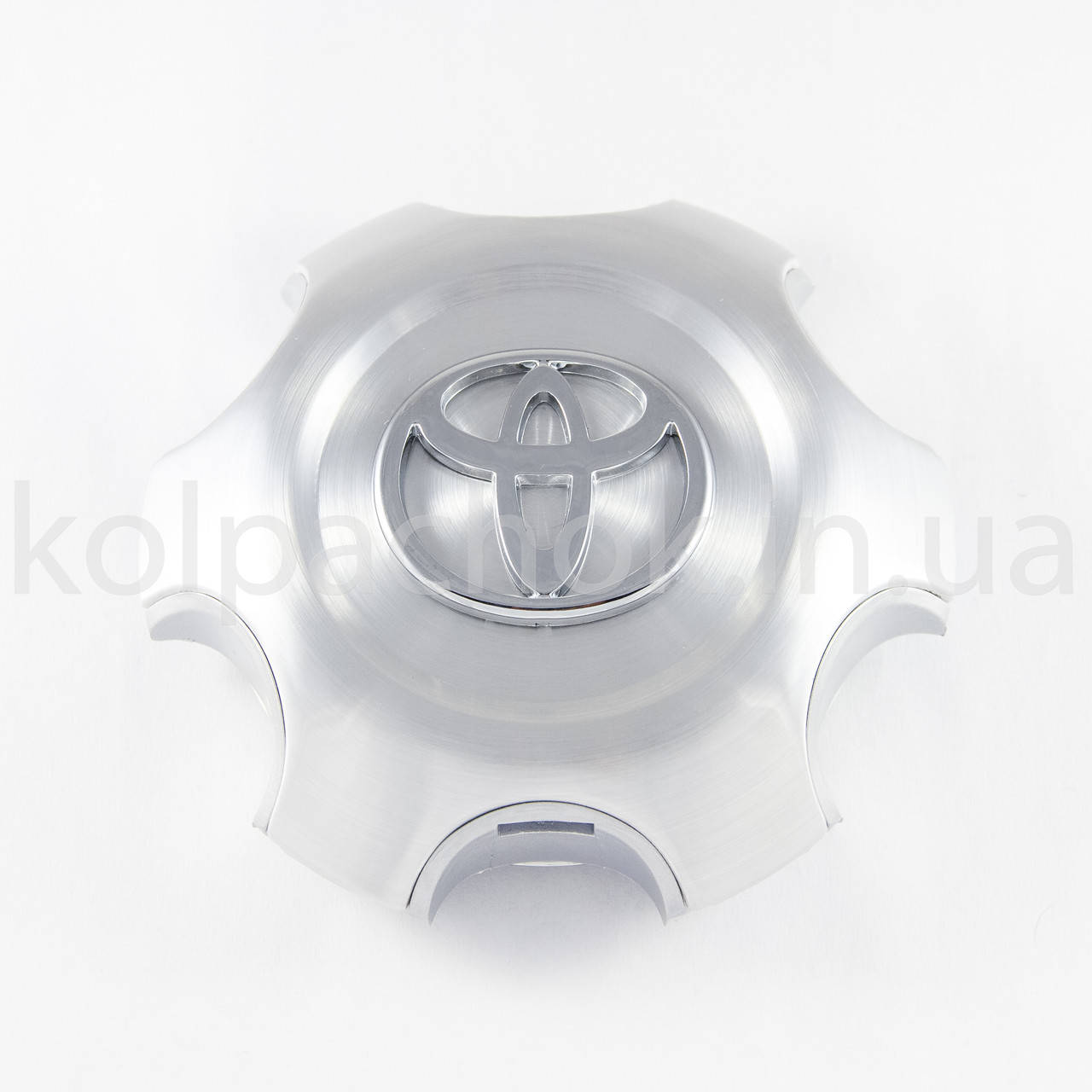 

Колпачок на диски Toyota Land Cruiser Prado 120 42603-60500 (137мм)