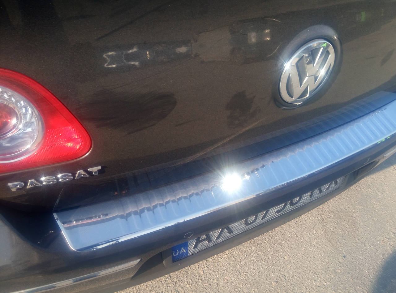 

Накладка на задний бампер для Volkswagen Passat B6
