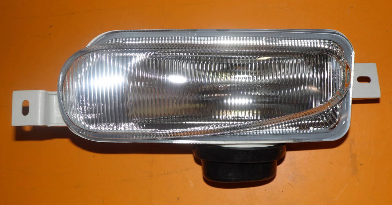 

Противотуманная фара левая Depo 431-2006L-UE Ford transit 91-2006 escort VII