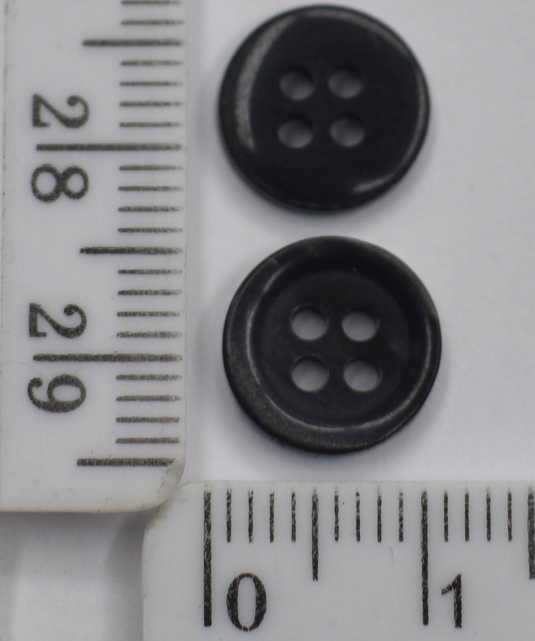 

Пуговица ф=11мм рубашечная 4отв черная уп=144шт, Черный
