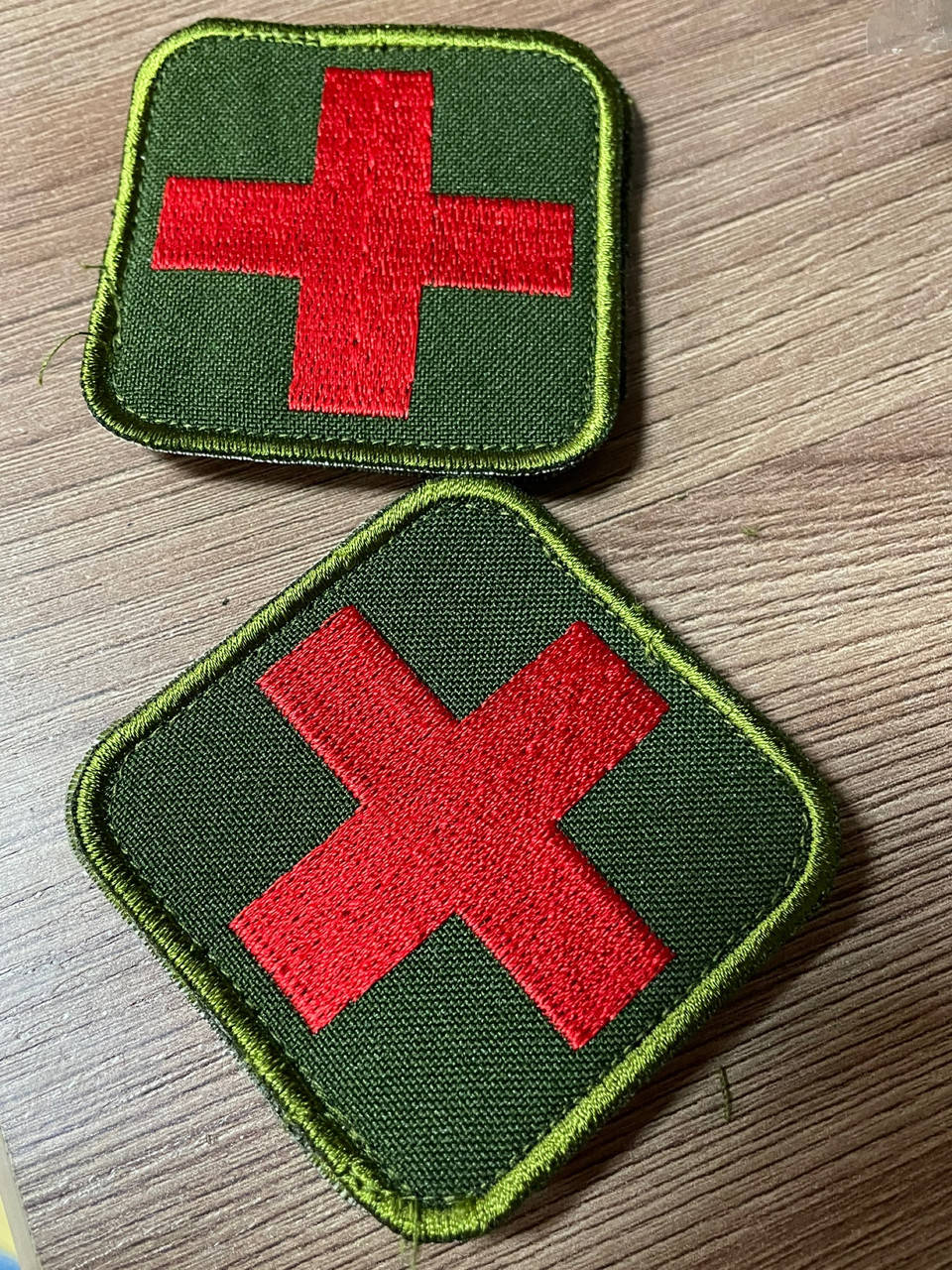 

Шевроны крест на хаки 6*6 см