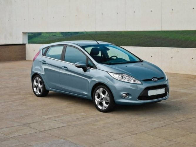 

Дефлектор на капот (мухобойка) Ford Fiesta 2008-2013 г.