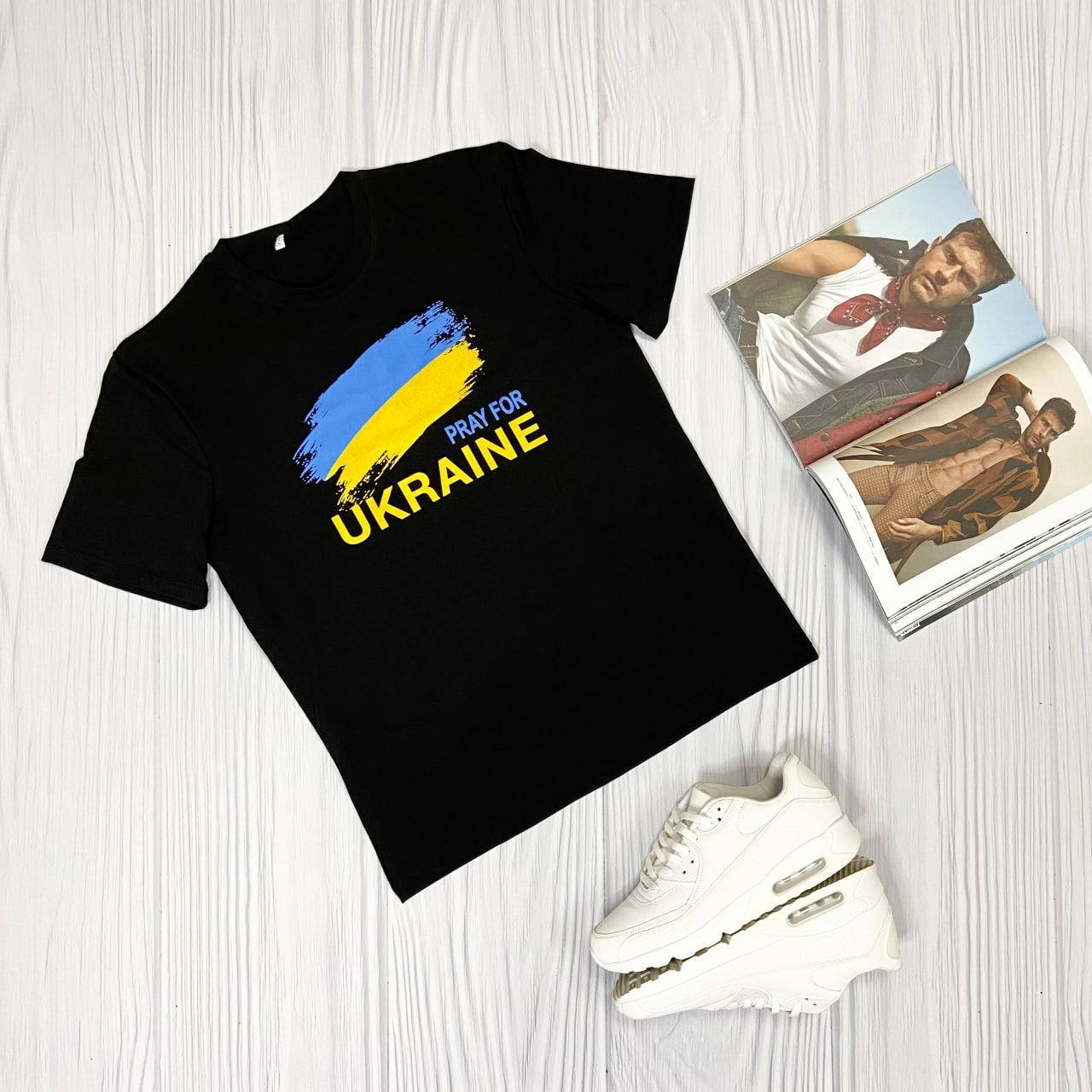 

Футболка мужская с принтом "Pray for Ukraine" кулир-пенье 4 цвета Футболка, Черный, L
