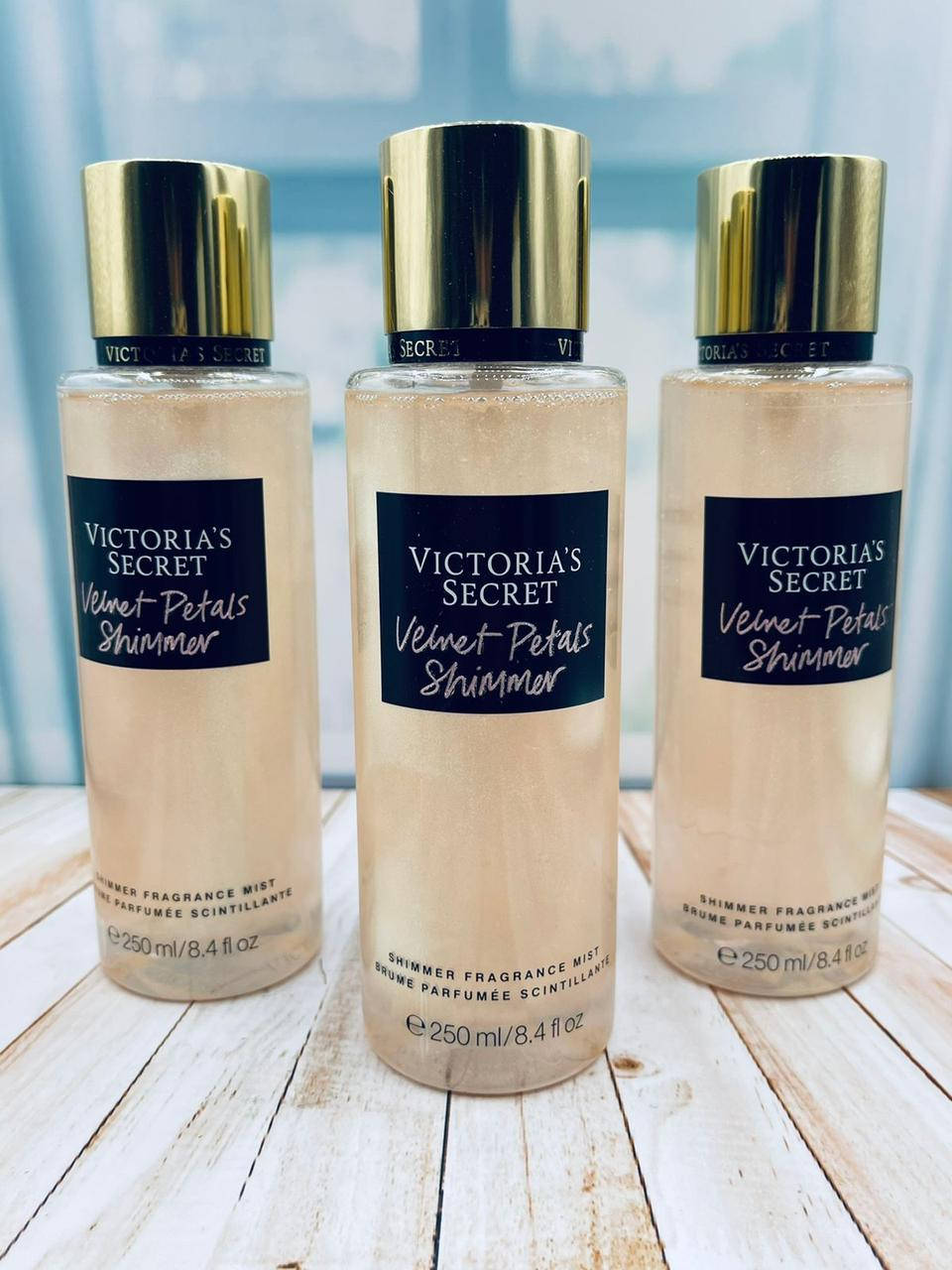 

Парфюмированный спрей victoria's secret velvet petals shimmer