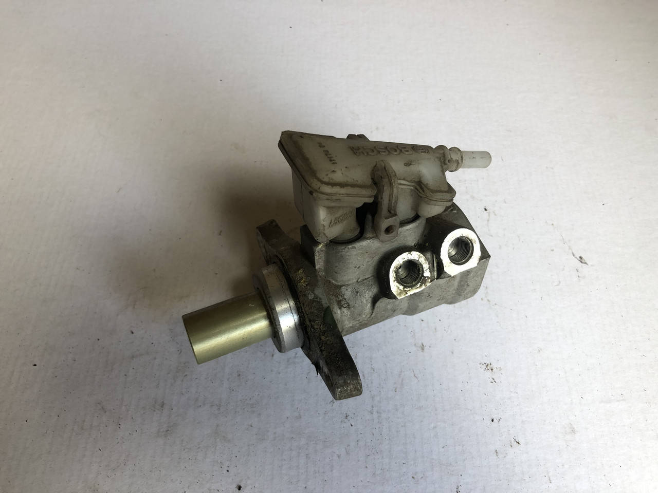 

Главный тормозной цилиндр Ford Connect 06-09