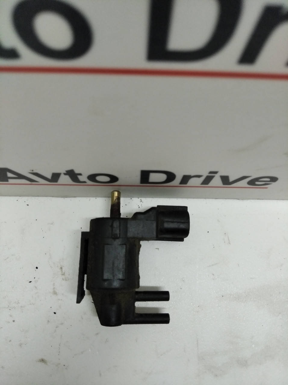 

Вакуумный магнитный электроклапан K5T44173 Mazda 6 GG Mazda 323 Mazda Premacy 2.0 Tdi