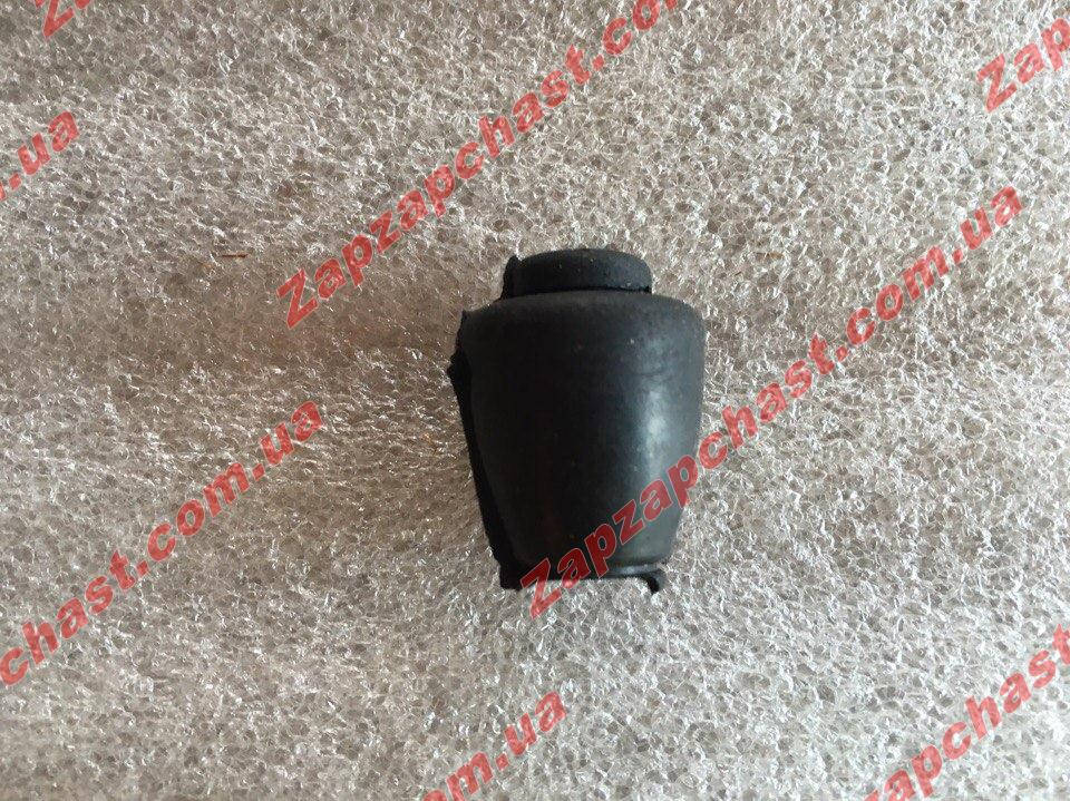 

Отбойник буфер капота заз 1102 1103 таврия славута