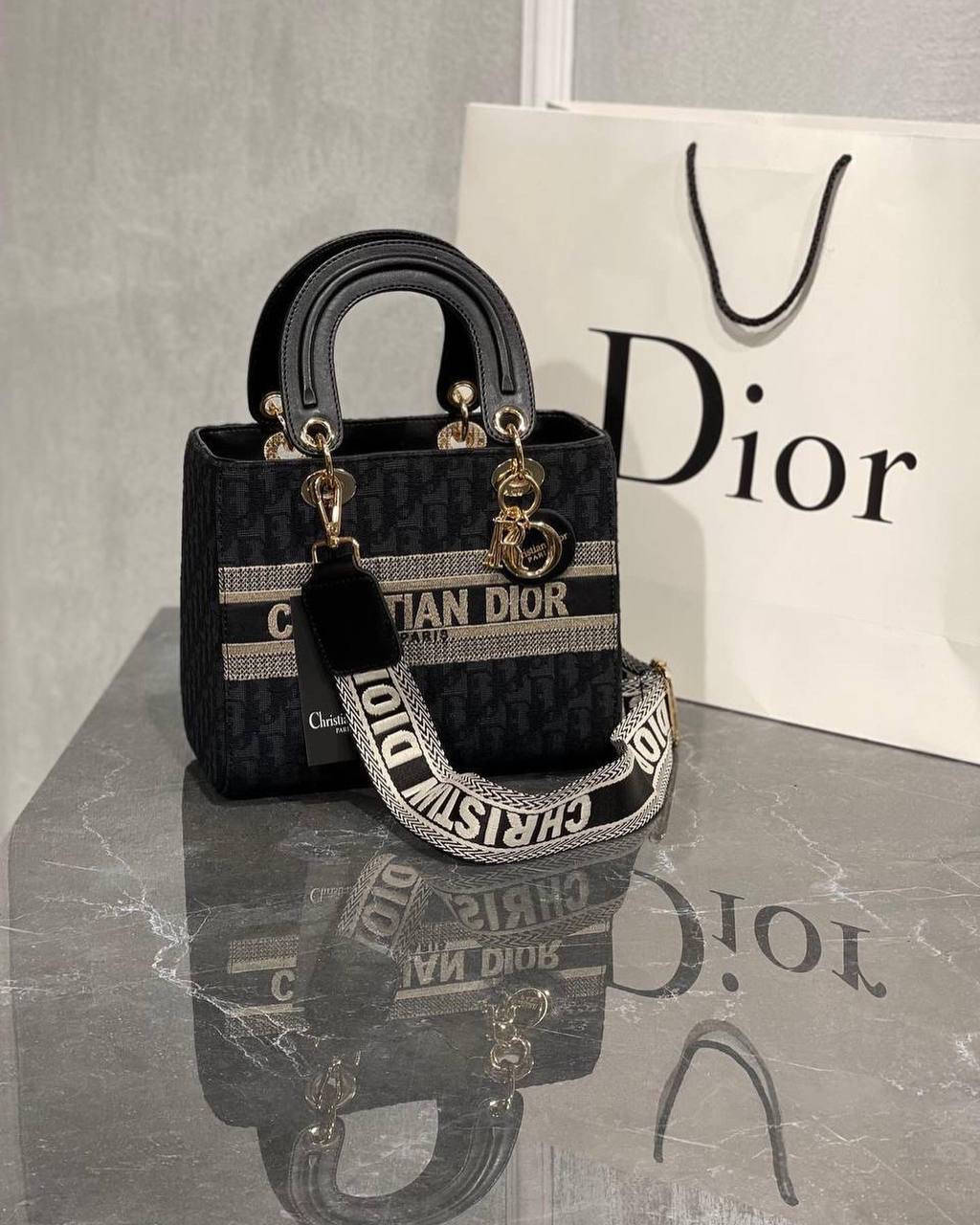 

Сумка жіноча у стилі Christian Dior, чорна, Черный
