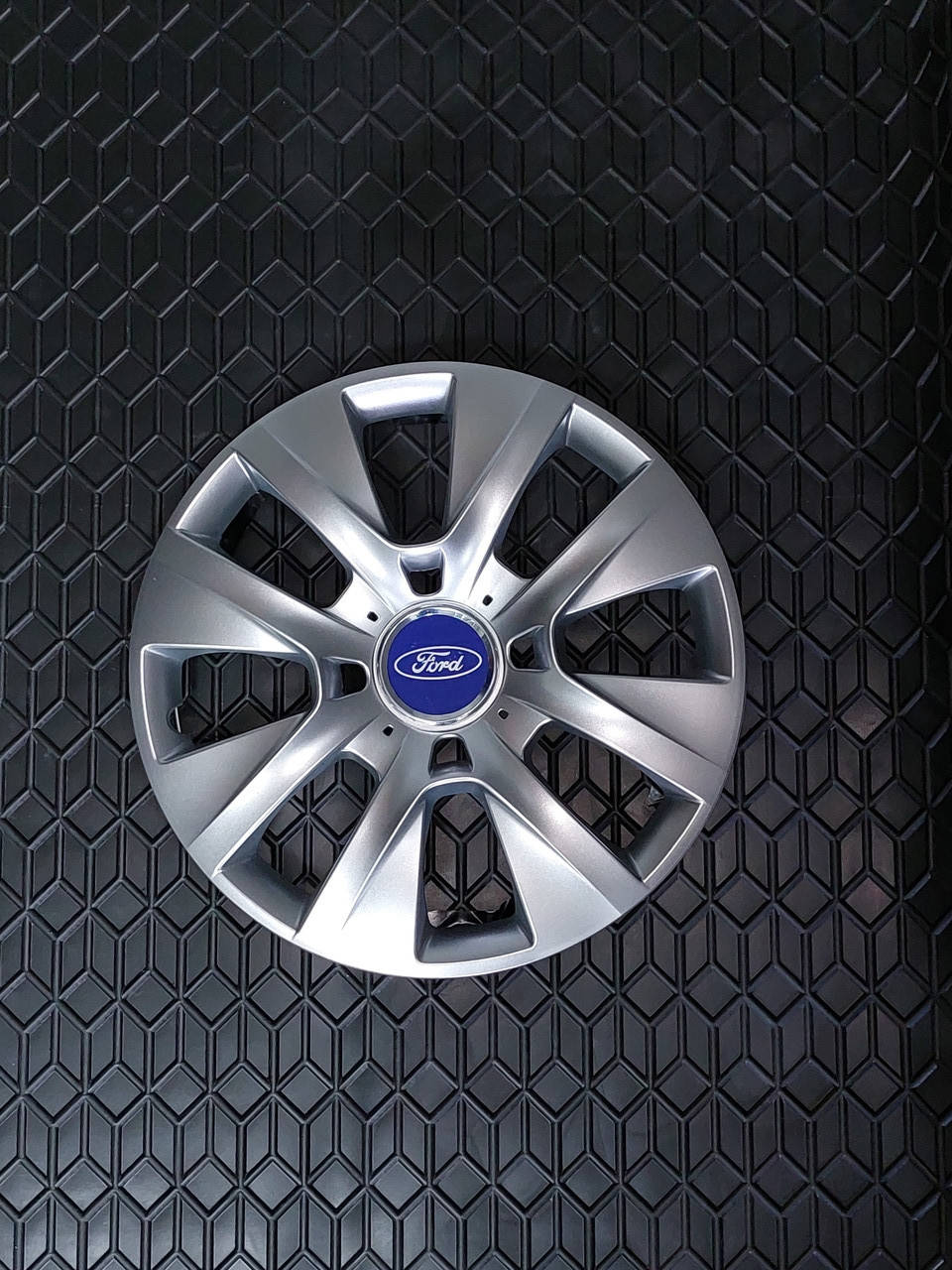 

Колпаки на колеса r15 на Ford / Форд SKS 334