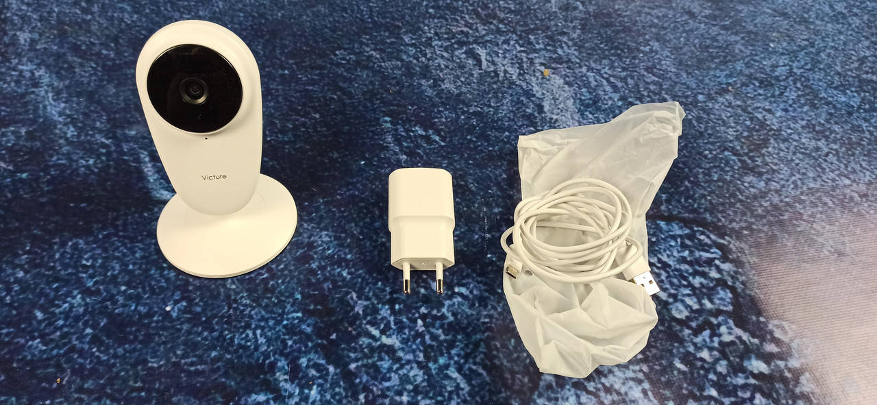 

Внутренняя Wi-Fi камера видеонаблюдения Victure PC420 б/у