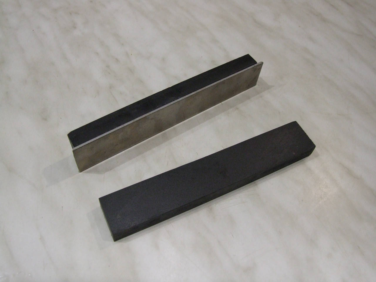 

Точильный камень -Черный Бразильский сланец 10 Х25 мм для точилок типа Apex, Ruixin,