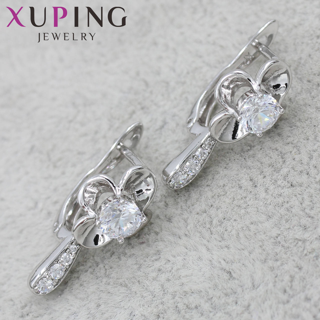 

Серёжки женские медицинское золото Xuping Jewelry английский замок цветочки с хрустальными камушками 24K