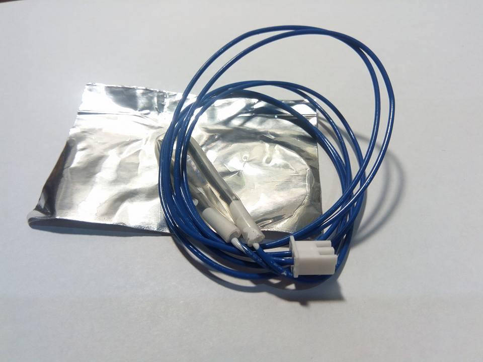 

Датчик температуры верхний на мультиварку RMC-M211