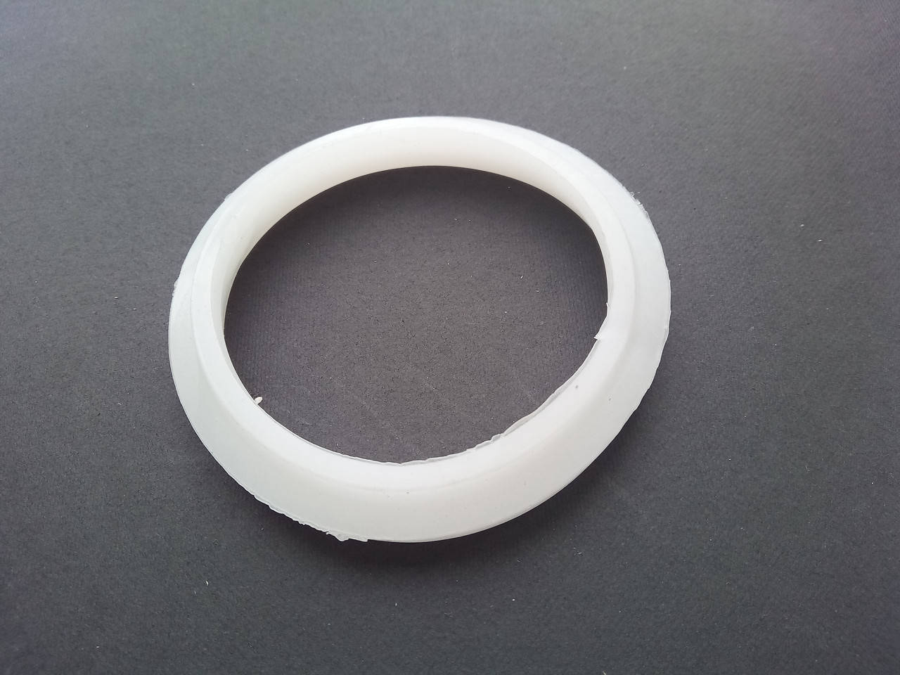 

Резиновый уплотнитель для бойлеров "кольцо" под фланец Ø92мм