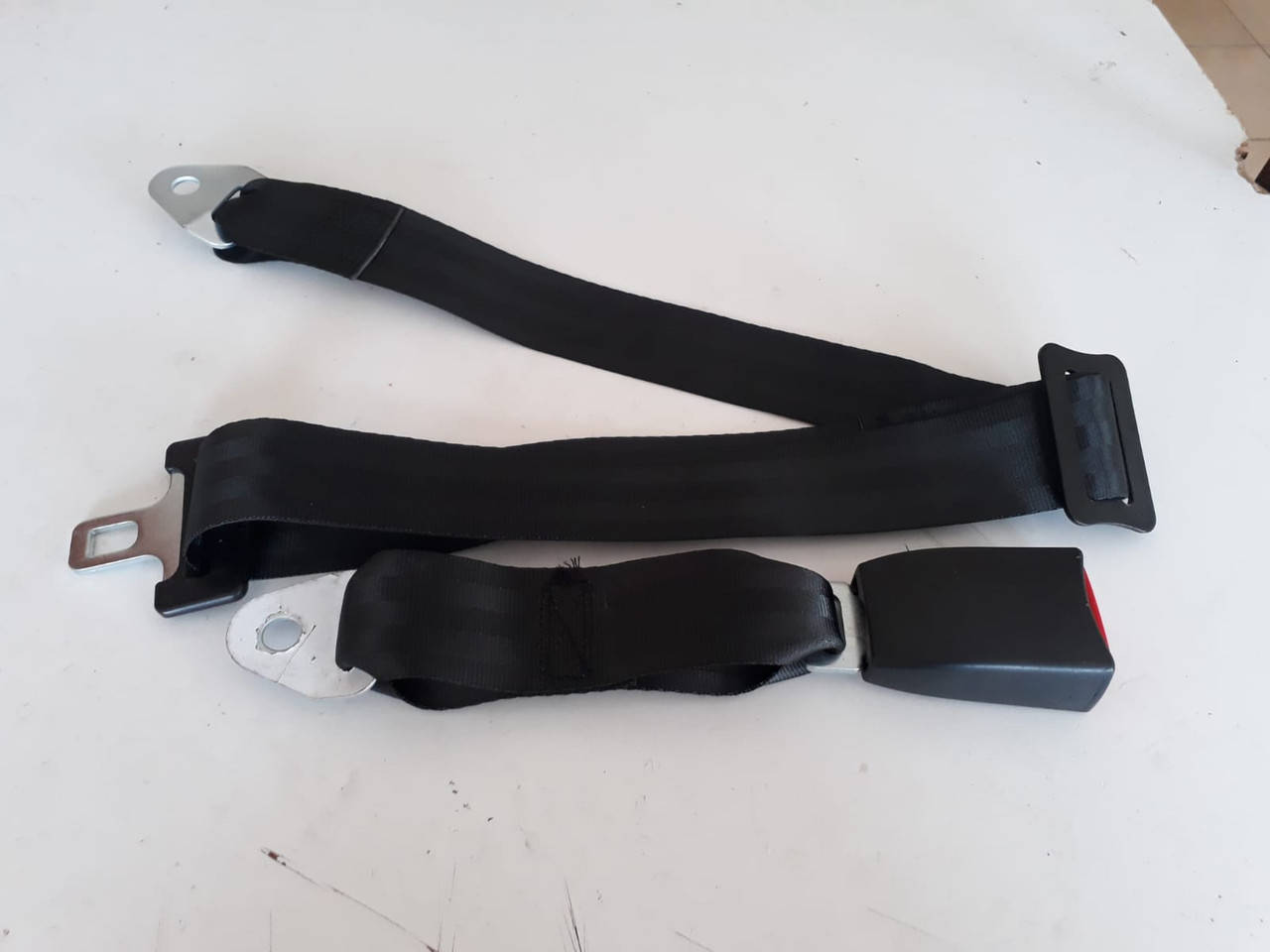 

Ремни безопасности 2-х точечные не инерционные, статические
