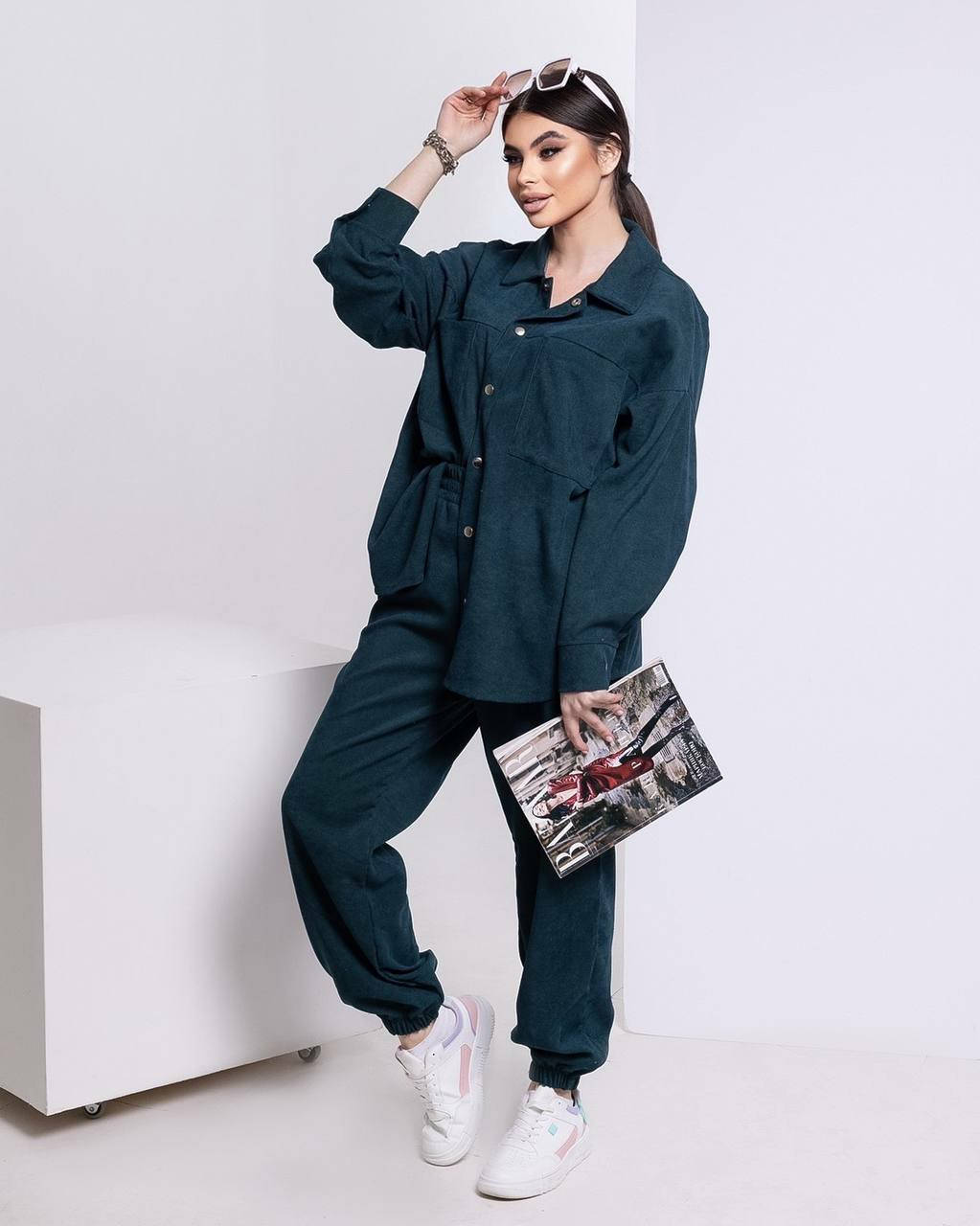 

Костюм женский модный :микро вельвет, Пудровый