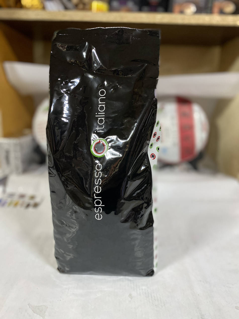 

Espresso Italiano - Кофе в зернах 1 кг (черный)