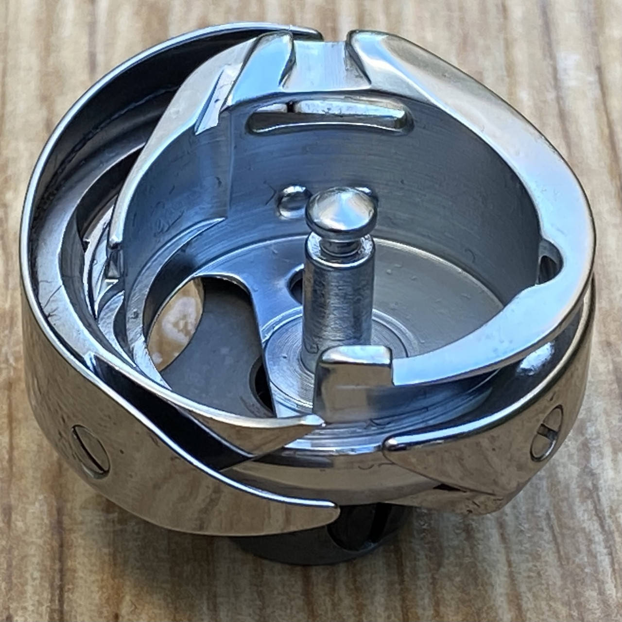 

Челнок для вышивальных машин ZSK YZH-PF134