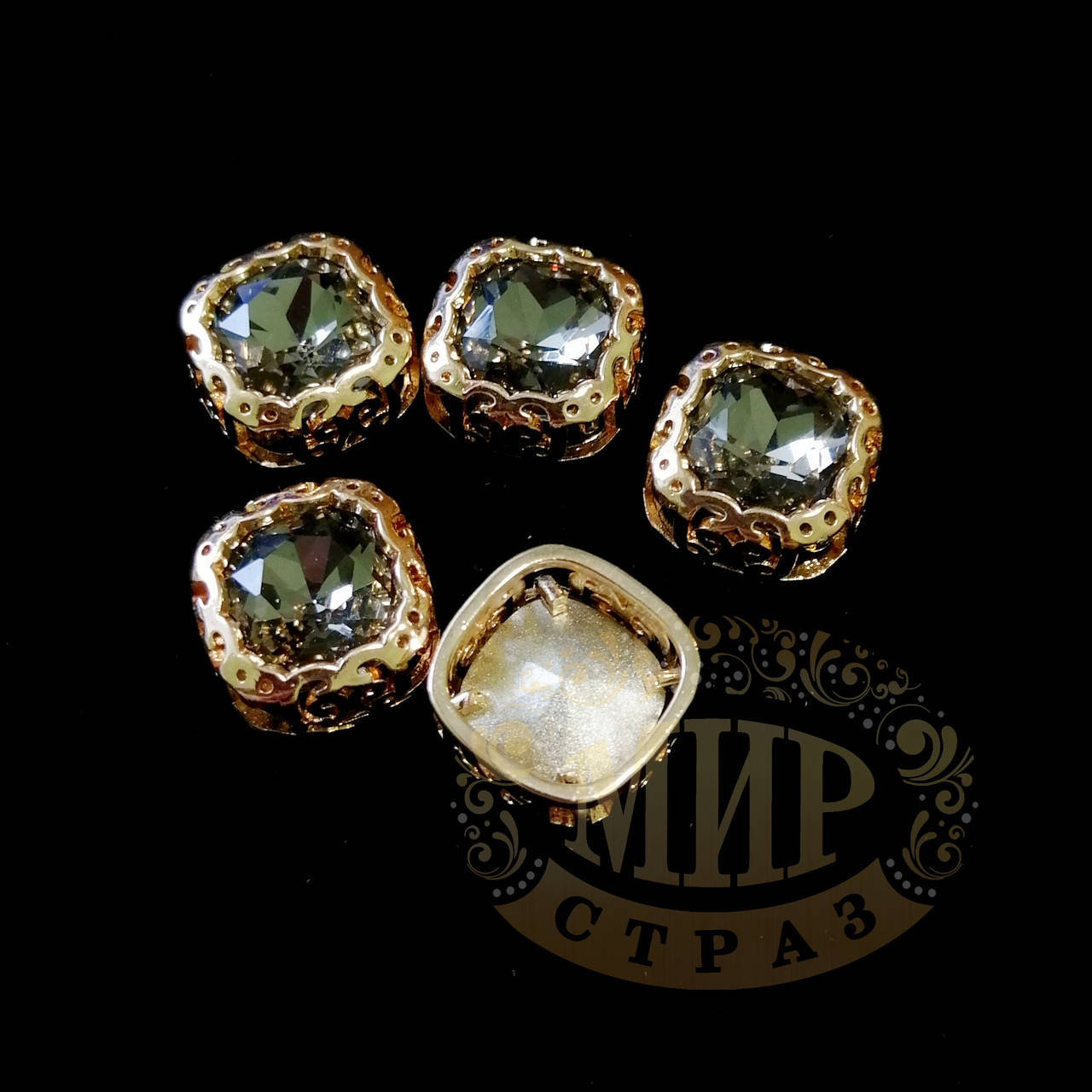 

Стразы в ажурных золотых цапах Люкс, 10мм, Мягкий квадрат, цвет Bl Diamond, 1шт, Белый