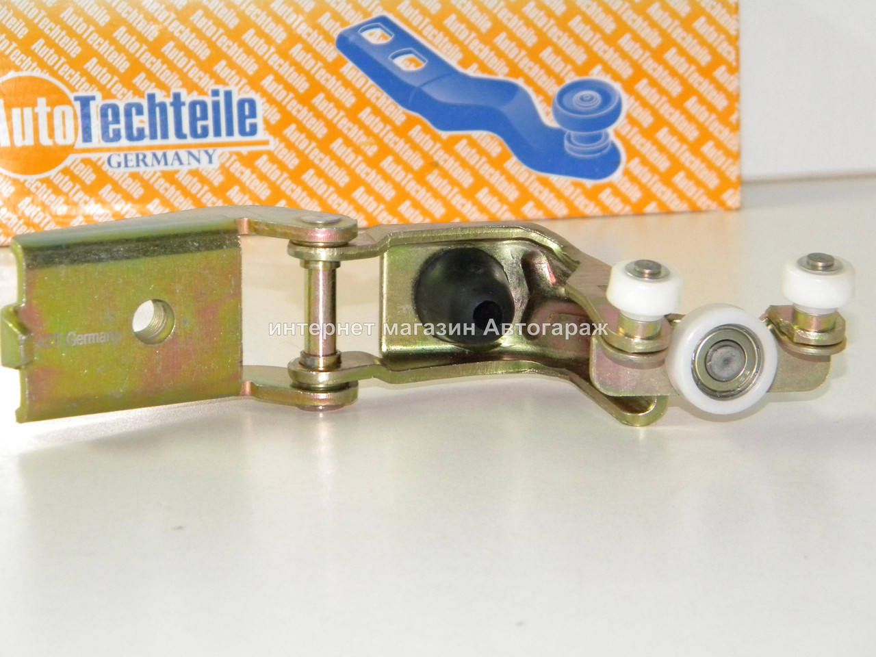 

Ролик боковой двери (средний) па Фольксваген ЛТ 46 1996-2006 AUTOTECHTEILE (Германия) A7646