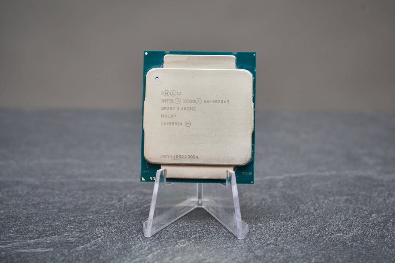 

Процессор Intel Xeon E5 2620 v3 LGA 2011 v3 (CM8064401831400) Б/У