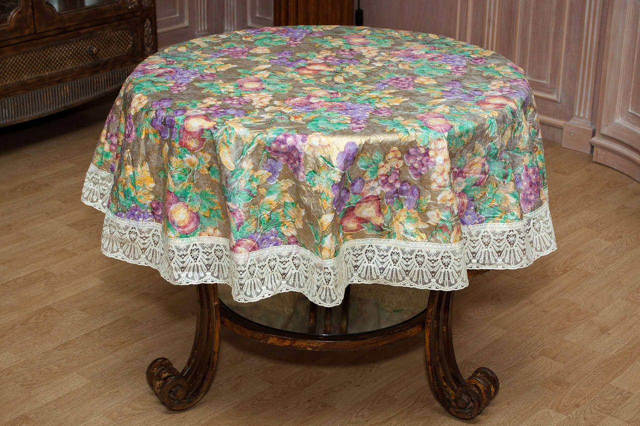 

Скатерть виниловая на флизелиновой основе XOPC-M "Шелкография" круг ᴓ150см