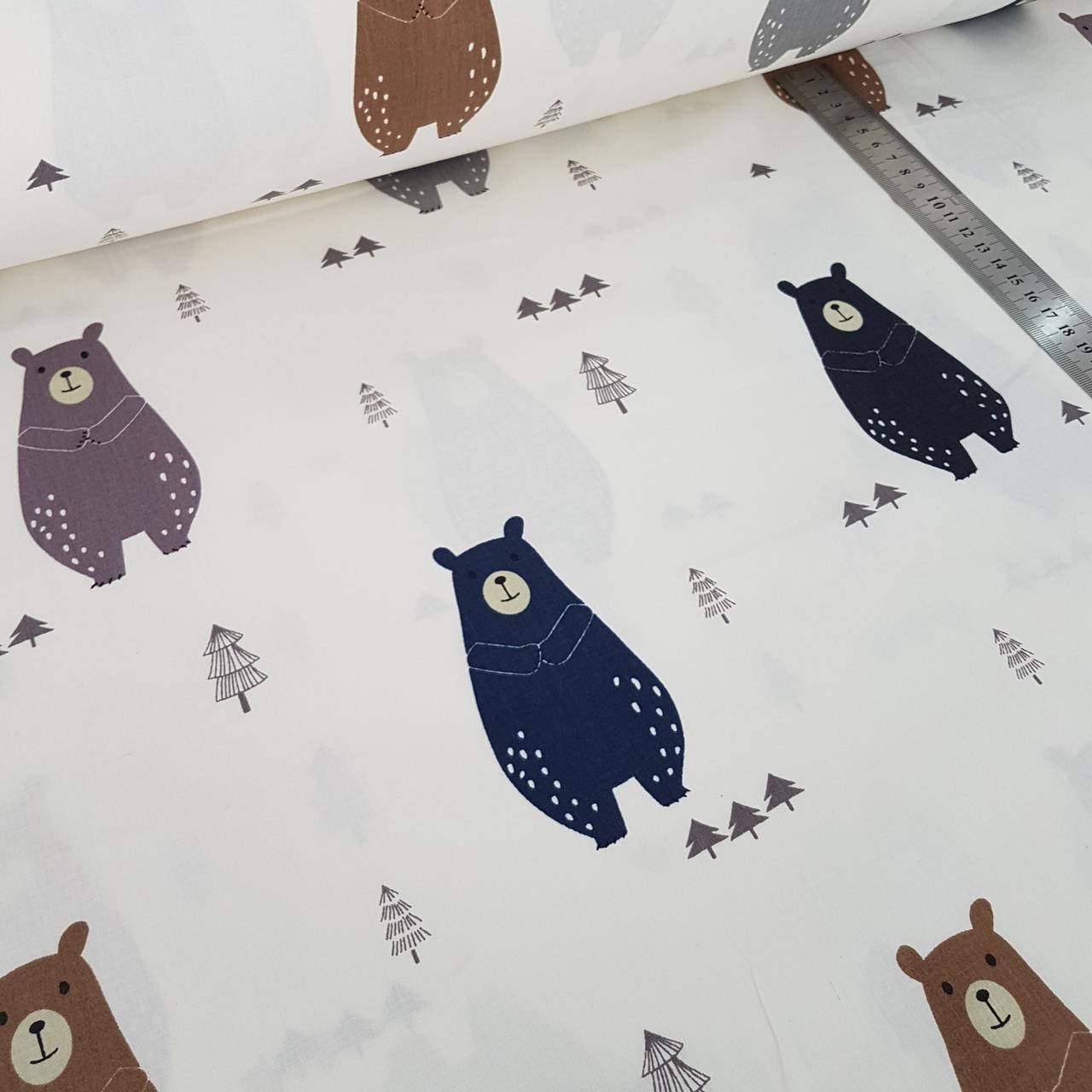 

Сатин. Мишки на молочном .