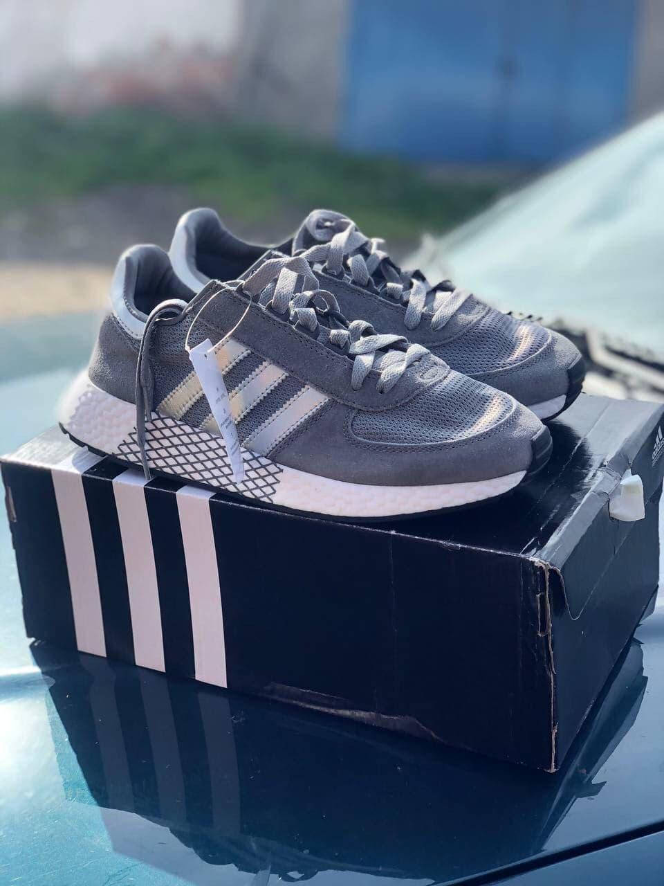 

Мужские / женские кроссовки Adidas Marathon Tech Grey Silver, Серый